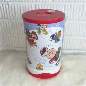 Hallmark Peanuts Themed Light Up Plays Peanuts Music 2022